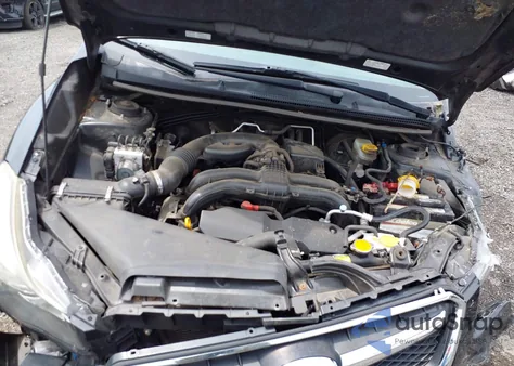 2015 Subaru Xv Crosstrek 2.0I Premium z USA, uszkodzony, nr VIN JF2GPADC6F8246440